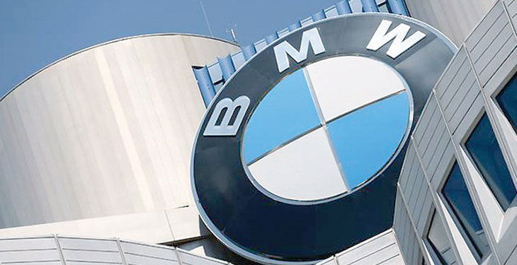 BMW  cuts its dependence on natural gas and warns that a ban on Russian gas imports will block the industry
