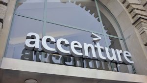 Accenture: Doar 7% dintre companii și-au integrat complet strategiile de afaceri, tehnologice și de sustenabilitate