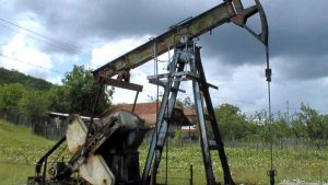 Guvernul aprobă ca Dacian Petroleum să preia 40 de zăcăminte de la OMV Petrom