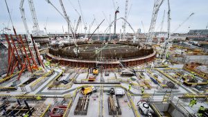 Marea Britanie anunță că ar putea construi până la şapte centrale nucleare până în 2050
