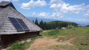 PV panels for the future of mountain grazing - a project of the Intelligent Energy Association