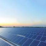 LONGi lansează un nou panou solar care poate crește producția de energie cu până la 10%