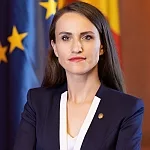 Oana Țoiu