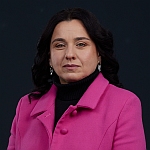 Laura Batâr